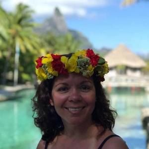 Meet your Posher, Renata